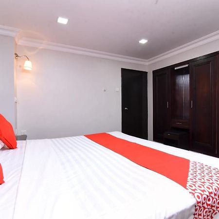 Oyo 411 Moon Hotel Dammam Exterior photo