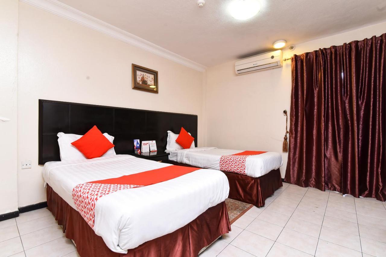 Oyo 411 Moon Hotel Dammam Room photo